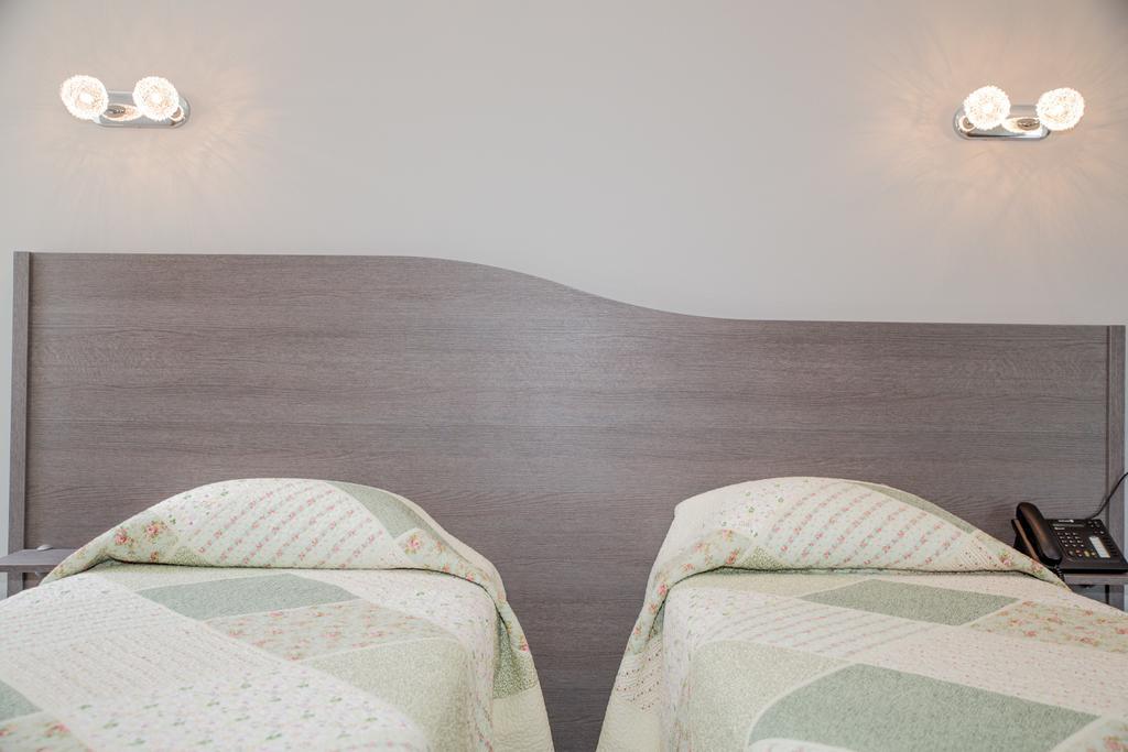 Annexe Hotel De La Gare Hendaye Kültér fotó